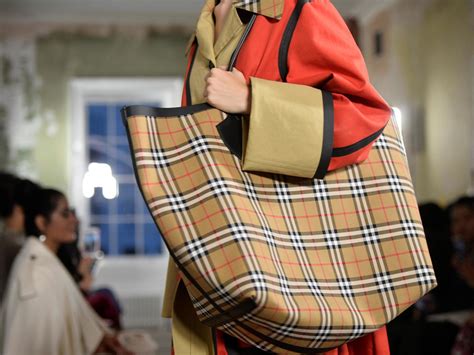 Burberry stock news